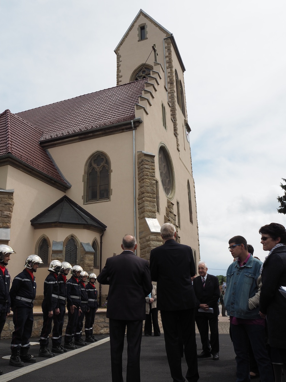 Admirent l'église