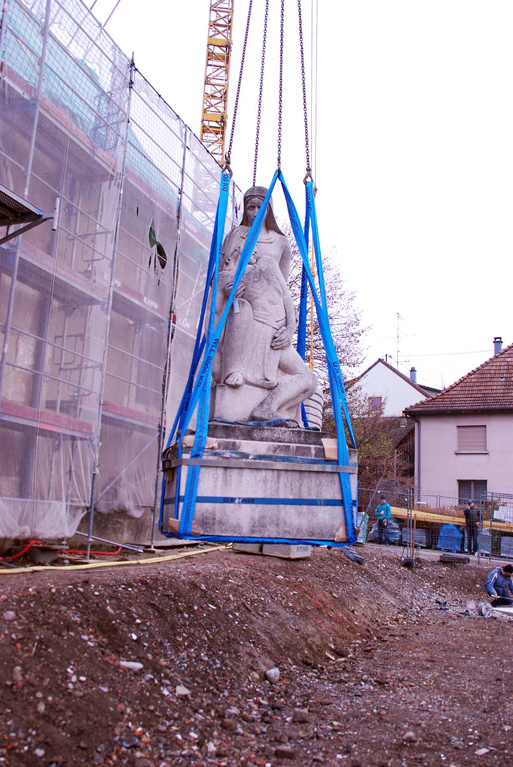 2012/11/08 - Déplacement monument aux morts 2