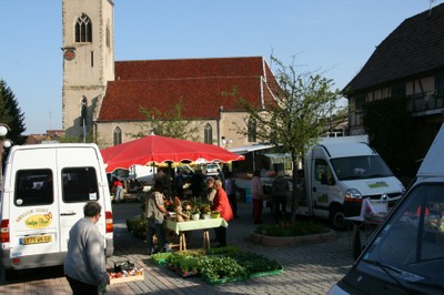 Vue du marché de Waldighoffen avril 2011