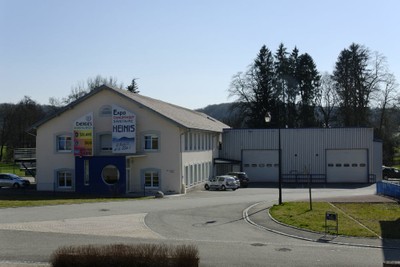 Le bâtiment des Ets Heinis à Waldighoffen