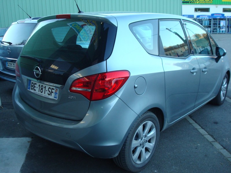 MERIVA B - Vue de l'arriere.JPG