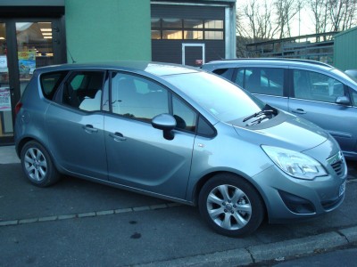 MERIVA B - Vue de profil.JPG