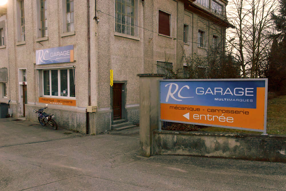 La facade de RC garage à Waldighoffen