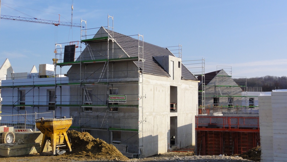 Bâtiment Ehpad de Waldighoffen avec échaffaudage en avril 2011