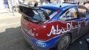 La Ford Focus de Jari-Matti LATVALA au feu rouge de Schweighouse sur Moder se rendant à Haguenau pour le rallye de France Alsace 2010. rallye de france alsace - latvala et anttila à schweighouse.JPG
