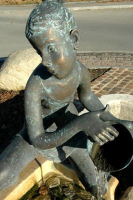 La statue de la fontaine