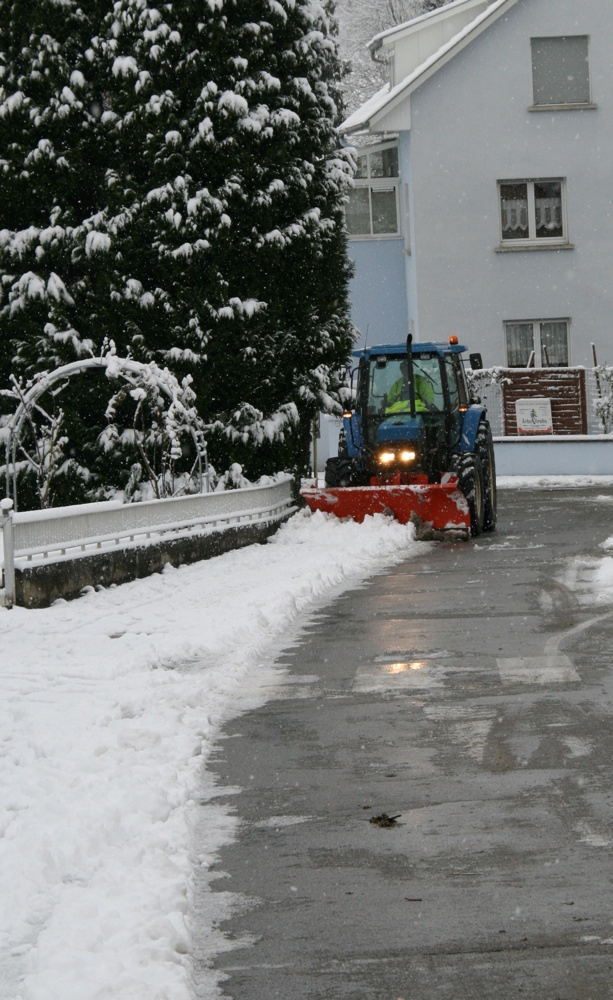 Déneigement des rues de Waldighoffen, hiver 2010