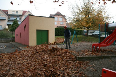 Fabrice avec la souffleuse