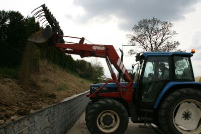 Tracteur talus rue du 19 novembre